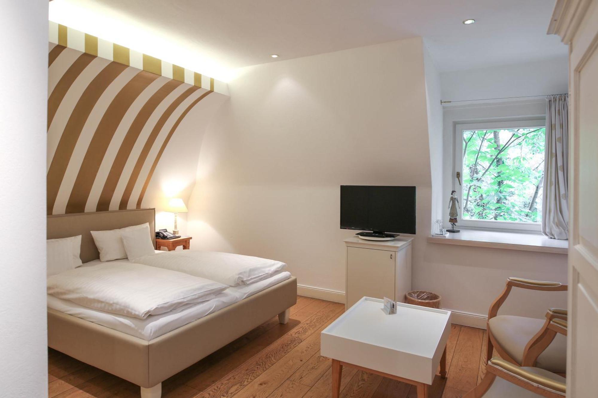 Landhaus Am See Гарбсен Екстериор снимка
